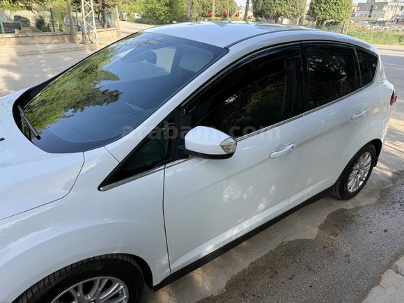 Sahibinden Ford C-Max 1.6 TDCi Titanium 2013 Model 