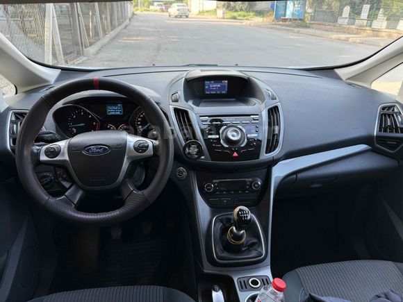 Sahibinden Ford C-Max 1.6 TDCi Titanium 2013 Model 