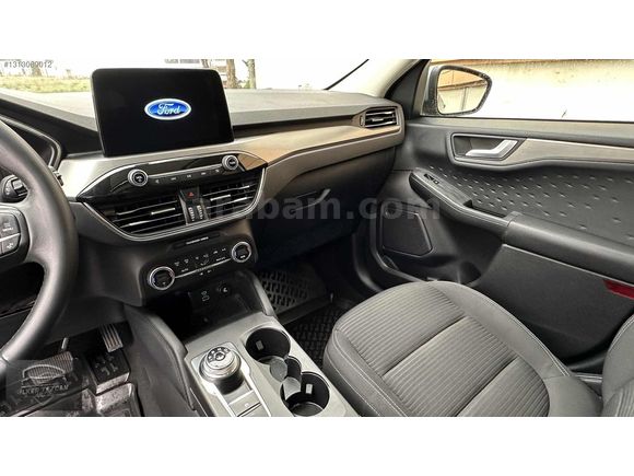 2020 FORD KUGA TİTANIUM DİZEL OTOMATİK 92 BİN KM SUNROOF