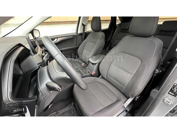 2020 FORD KUGA TİTANIUM DİZEL OTOMATİK 92 BİN KM SUNROOF