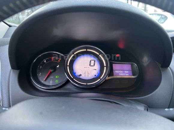 Sahibinden Renault Megane 1.5 dCi Icon 2012 Model 100.220 km Bej