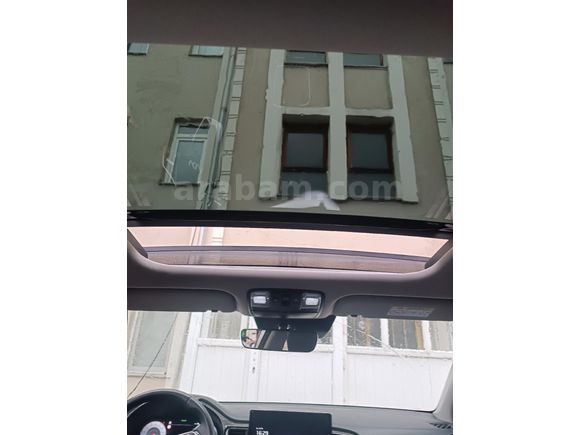 Sahibinden Kia XCeed 1.5 T-GDI Elegance 2025 Model