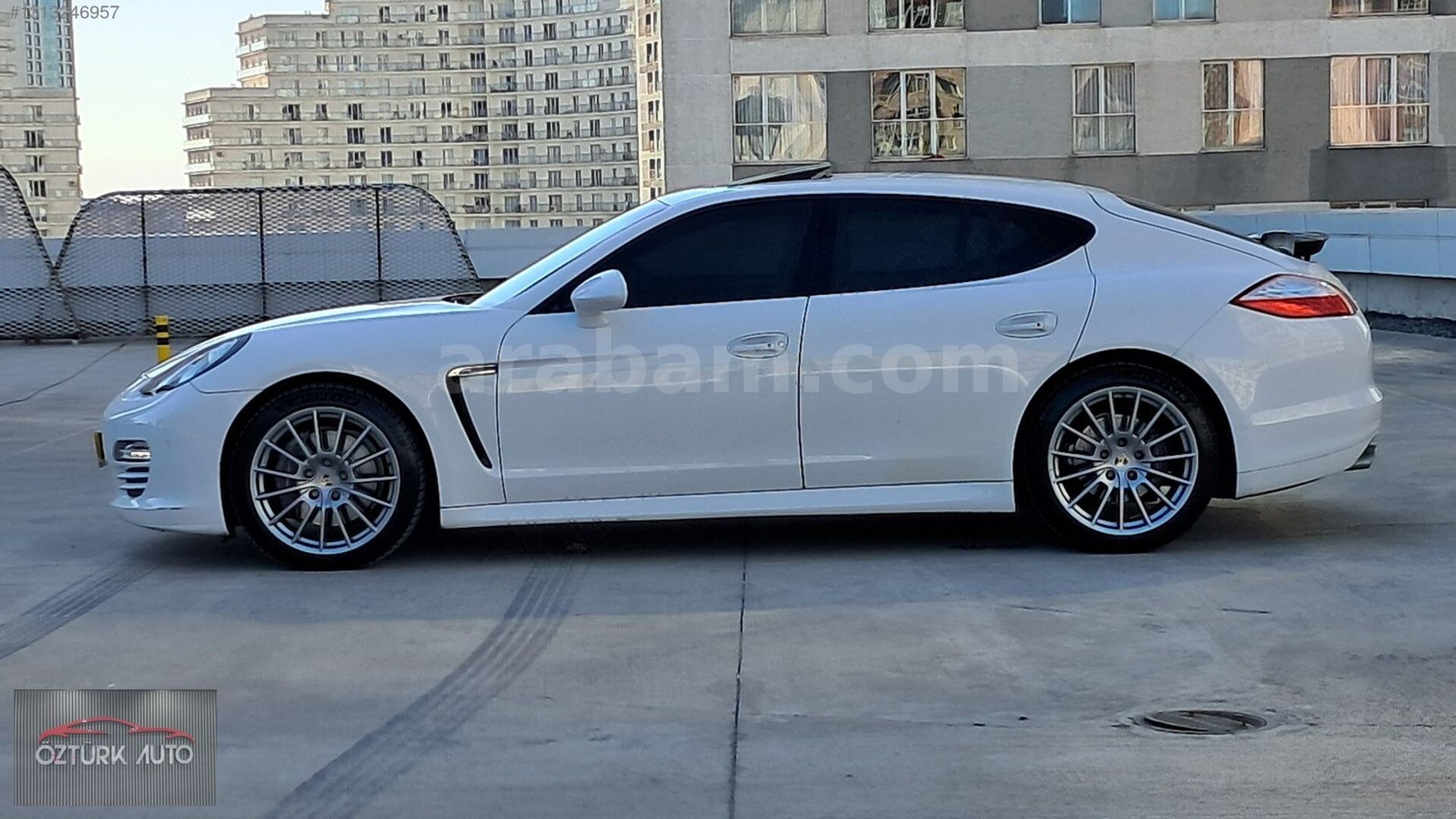 Galeriden Porsche Panamera 4 2011 Model İstanbul 136.000 km Beyaz 4