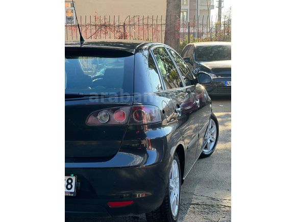 Sahibinden Seat Ibiza 1.4 Signo 2007 Model  170.000 km Siyah
