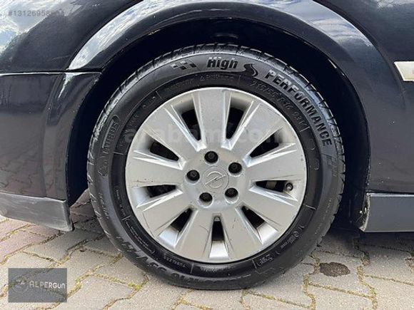 ALPERGÜN / 2004 OPEL VECTRA C 1.6 ELEGANCE