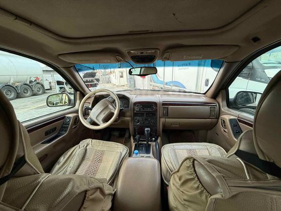 Sahibinden Jeep Grand Cherokee 4.7 Limited 2000 Model 
