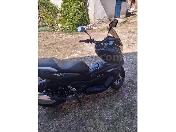 Skyjet Rivero 125