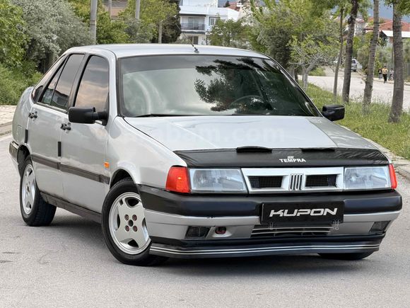 KLİMALI HİDROLİK DİREKSİYONLU TERTEMİZ 2000 TRAFİĞE CIKISLI CAM GİBİ 1.6 FIAT TEMPRA SXAK