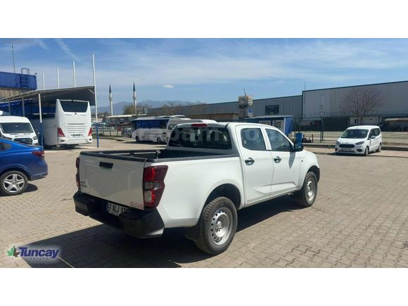 2022 MODEL D-MAX 4x2