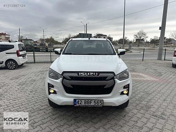 2021 Isuzu D-Max 121 bin Km Karta taksit