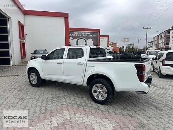 2021 Isuzu D-Max 121 bin Km Karta taksit