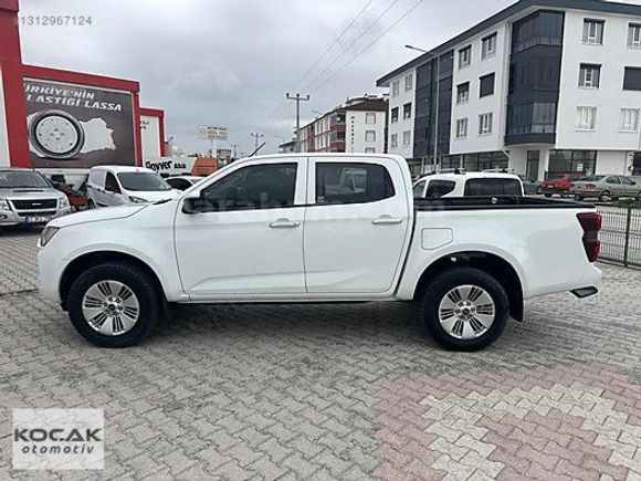 2021 Isuzu D-Max 121 bin Km Karta taksit