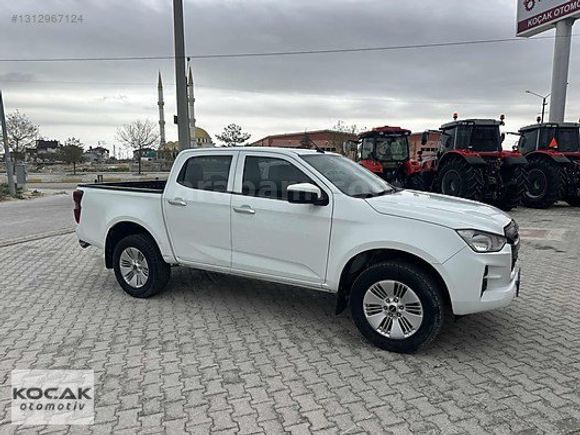 2021 Isuzu D-Max 121 bin Km Karta taksit