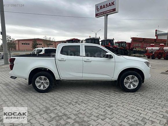 2021 Isuzu D-Max 121 bin Km Karta taksit