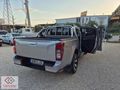 ISUZU SERVİSİNDEN SIFIRDAN TEK EL GENÇELLER GÜVENCESİYLE