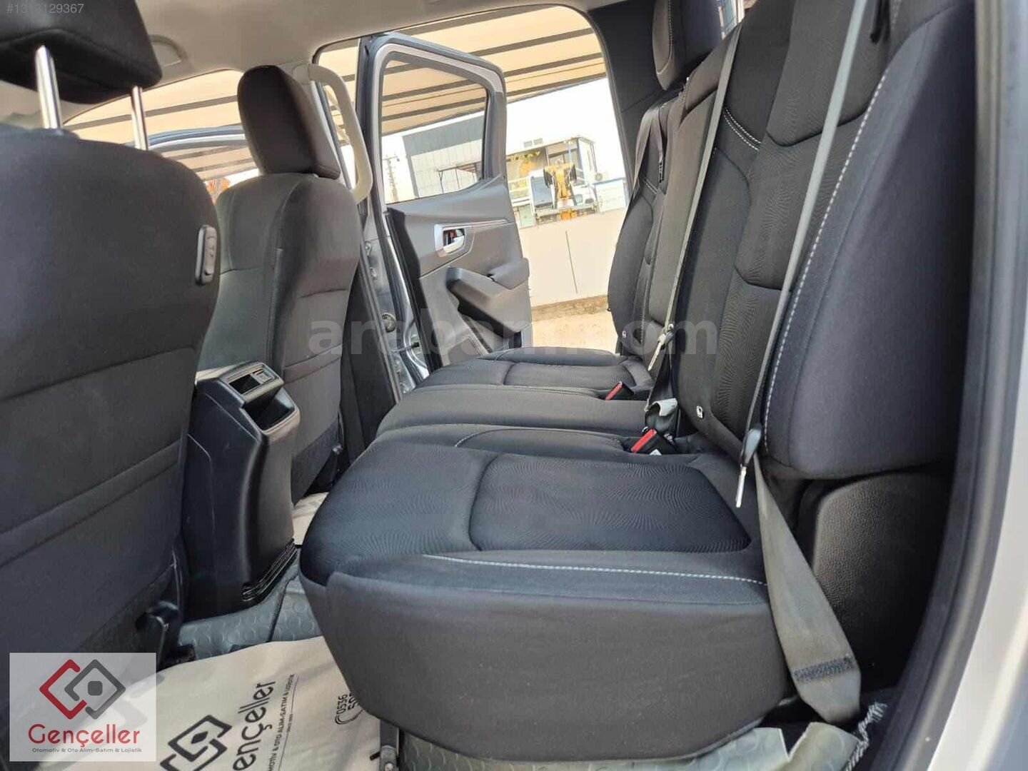 ISUZU SERVİSİNDEN SIFIRDAN TEK EL GENÇELLER GÜVENCESİYLE 4