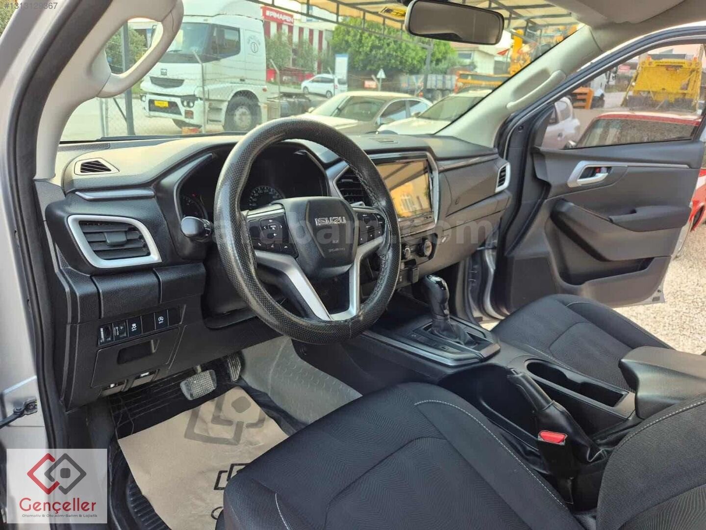 ISUZU SERVİSİNDEN SIFIRDAN TEK EL GENÇELLER GÜVENCESİYLE 3