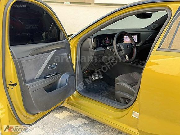 AE MOTORS OPEL ASTRA 1.2T GS - CAM TAVAN