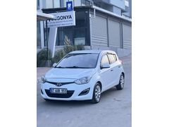 Sahibinden Hyundai i20 1.4 CRDi Jump 2014 Model  490.000 km Beyaz