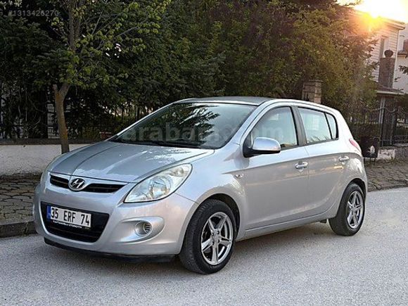 TAM OTOMATİK VİTES OJİNAL KM ÇOK TEMİZ VE DİRİ KATLANIR AYNA İ20