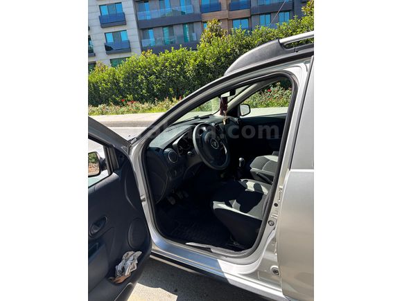 Sahibinden Dacia Sandero 1.5 dCi Stepway 2015 Model 