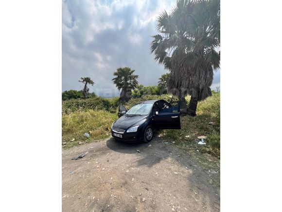 Sahibinden Ford Focus 1.6 TDCi Ghia 2006 Model