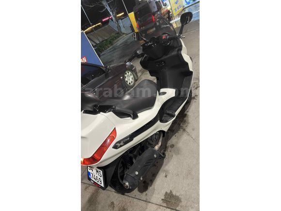 Sahibinden Piaggio X EVO 250 