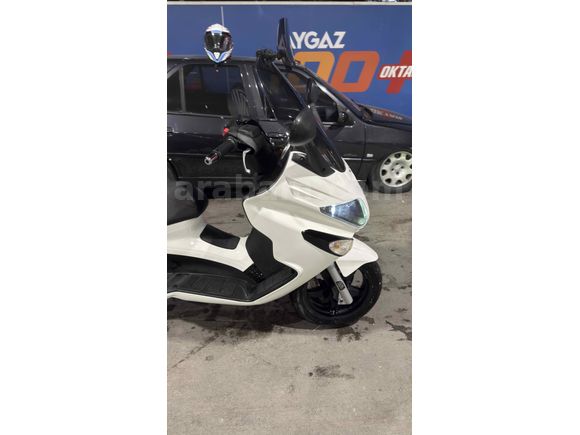 Sahibinden Piaggio X EVO 250 