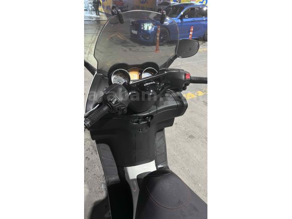 Sahibinden Piaggio X EVO 250 