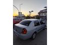 Sahibinden Renault Clio 1.4 RN 2000 Model  227.000 km Gri (Gümüş)
