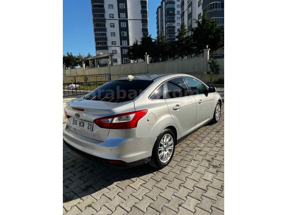 Sahibinden Bakımlı Focus 1.6 Otomatik Titanyum LPG 2012 Model 