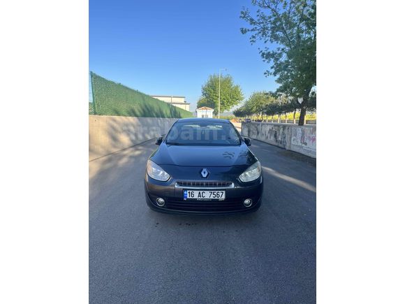 Sahibinden Renault Fluence 1.6 dynamıque2011 Model  240.000 km Gri (metalik)