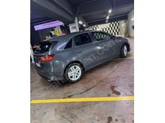 Sahibinden Kia Ceed 1.4 Cool Tekno 2020 Model  102.000 km Gri (titanyum)