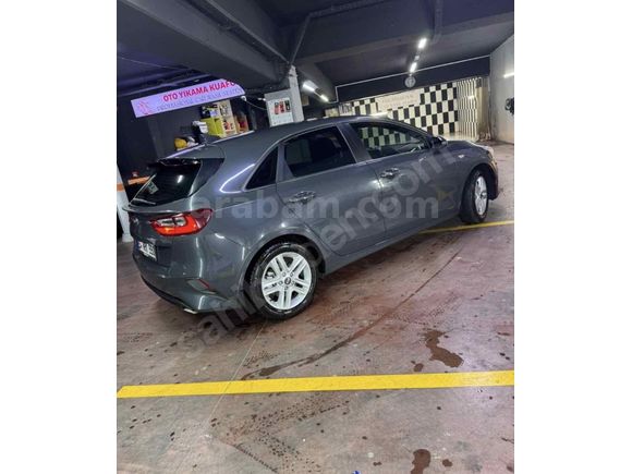 Sahibinden Kia Ceed 1.4 Cool Tekno 2020 Model  102.000 km Gri (titanyum)