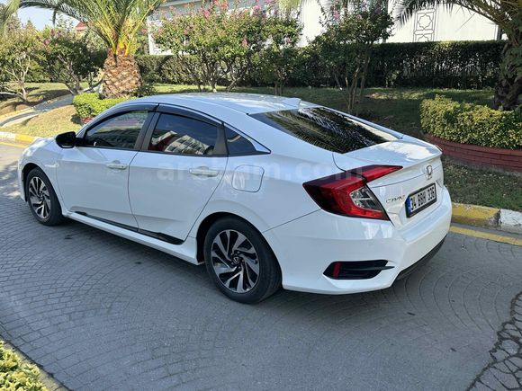 Sahibinden Honda Civic 1.6i VTEC Eco Elegance 2018 Model 