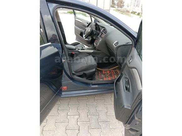 Sahibinden Citroen C4 1.6 e-HDi Confort Plus 2012 Model