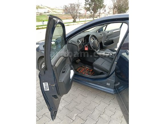 Sahibinden Citroen C4 1.6 e-HDi Confort Plus 2012 Model