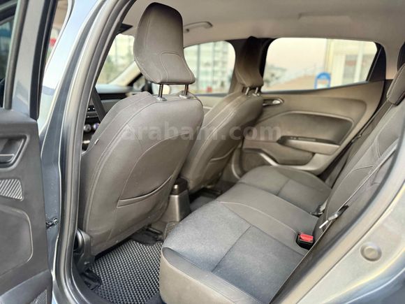 Sahibinden Renault Clio 1.0 TCe Touch 2021 Model İstanbul