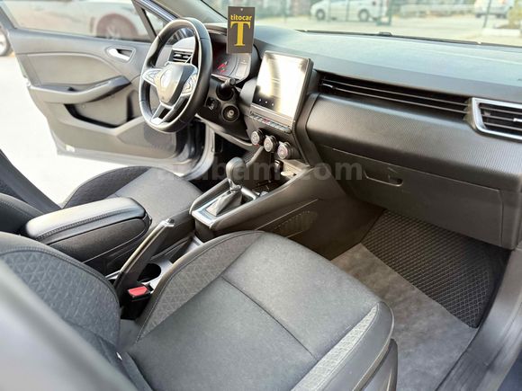 Sahibinden Renault Clio 1.0 TCe Touch 2021 Model İstanbul
