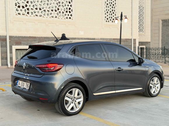 Sahibinden Renault Clio 1.0 TCe Touch 2021 Model İstanbul