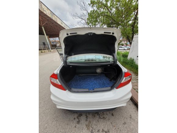 Sahibinden Honda Civic 1.6i VTEC Eco Elegance 2012 Model