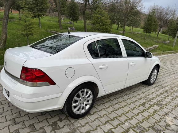 Sahibinden Opel Astra 1.6 Enjoy Elegance 2013 Model 