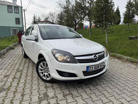 Sahibinden Opel Astra 1.6 Enjoy Elegance 2013 Model 