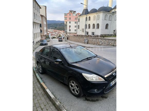 Sahibinden Ford Focus 1.6 TDCi Collection 2011 Model  215.700 km Siyah