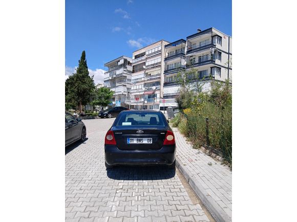 Sahibinden Ford Focus 1.6 TDCi Collection 2011 Model  215.700 km Siyah