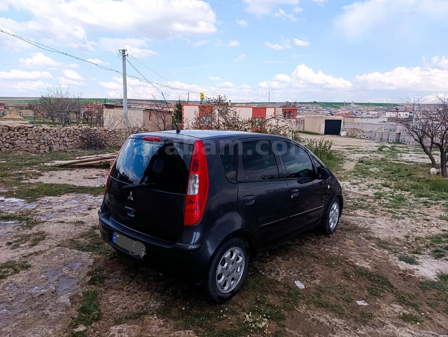 Sahibinden Mitsubishi Colt 1.3 Invite 2006 Model Niğde 300.500 km Siyah 6