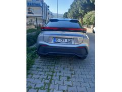 Sahibinden Toyota C-HR 1.8 Hybrid Passion 2024 Model