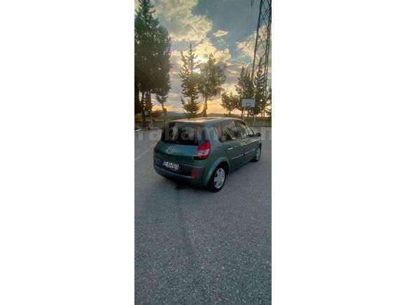 Sahibinden Renault Scenic 1.6 Dynamique 2004 Model