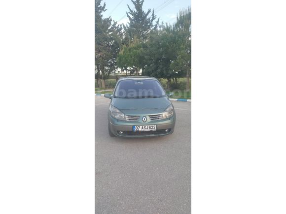 Sahibinden Renault Scenic 1.6 Dynamique 2004 Model