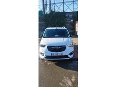 Sahibinden Opel Combo 1.5 CDTI Edition 2023 Model İstanbul 50.000 km Beyaz